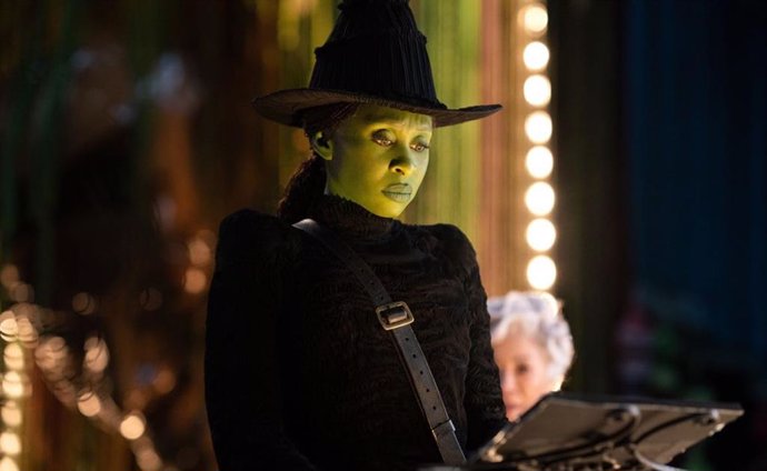 Wicked desata un acalorado debate y Cynthia Erivo responde: ¿Se puede cantar en el cine?    MADRID, 29 (CulturaOcio)    Hay películas que invitan a cantar y Wicked, cuyas canciones son bien conocidas por los amantes del musical de Broadway en el que se ba