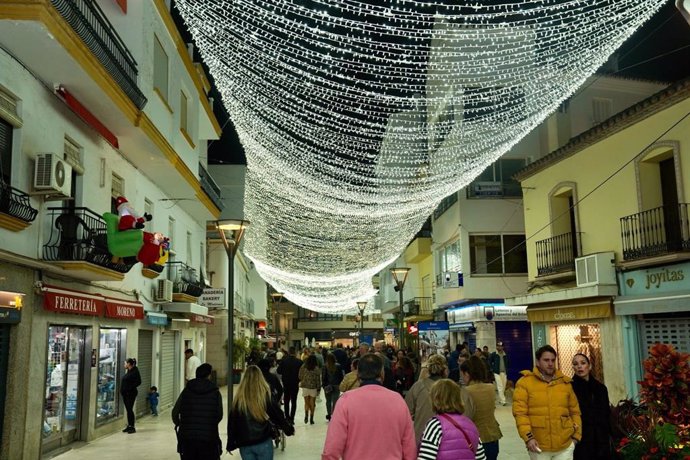 Vista de la recien remodelada calle Terraza de Estepona.