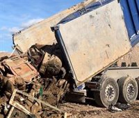 La Generalitat retira en un mes 300.000 toneladas de residuos de las poblaciones afectadas por la dana