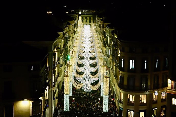 Encendido de las luces de Navidad 2024 en Málaga capital.