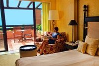 Los hoteleros alertan que el nuevo decreto vulnera la intimidad de los viajeros y genera un riesgo con sus datos