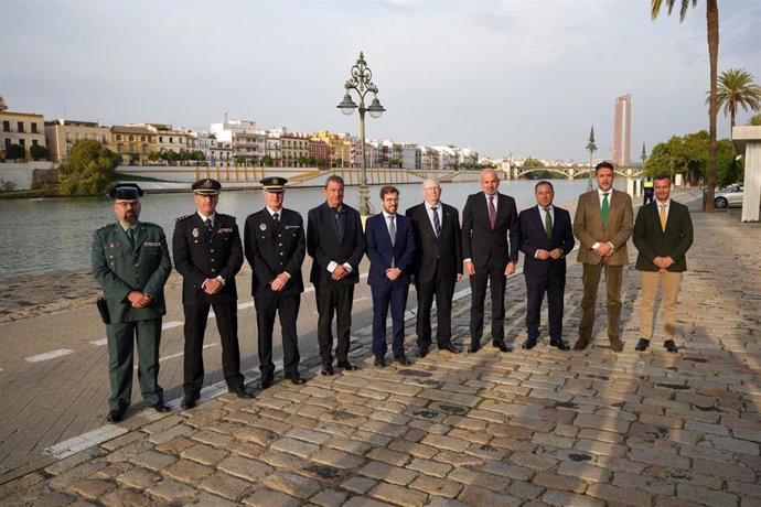 Cargos públicos de diversas administraciones que conforman el dispositivo especial de seguridad y movilidad de la Magna.