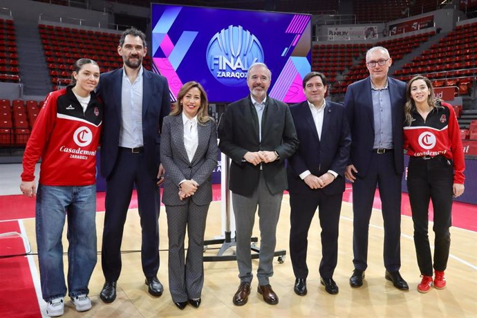 Presentación del acuerdo para albergar la Final 6 de la Euroliga femenina en Zaragoza.