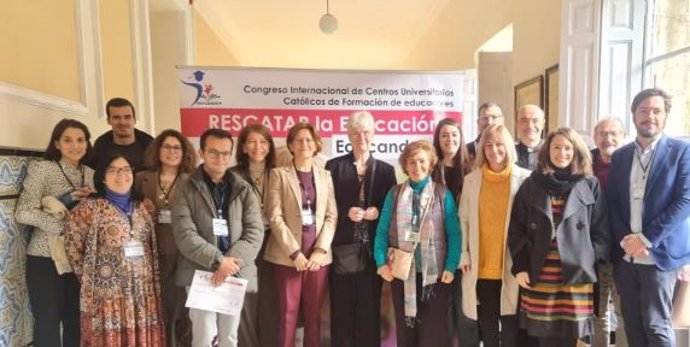 El primer Congreso ‘Rescatar la Educación’