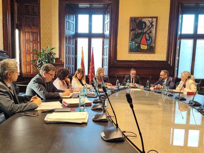 Reunión de la Mesa del Parlament, a 2 de diciembre de 2024, en la Cámara catalana, en Barcelona (Catalunya)