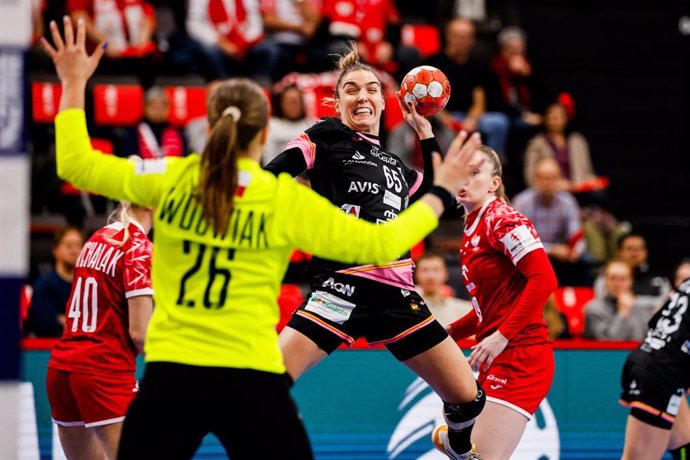 La selección española femenina de balonmano