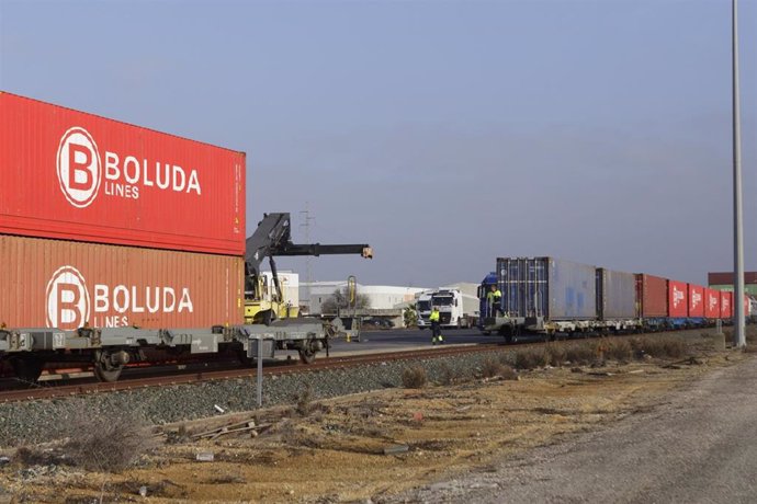 Vista de la terminal logística ferroviaria de Jerez de la Frontera.