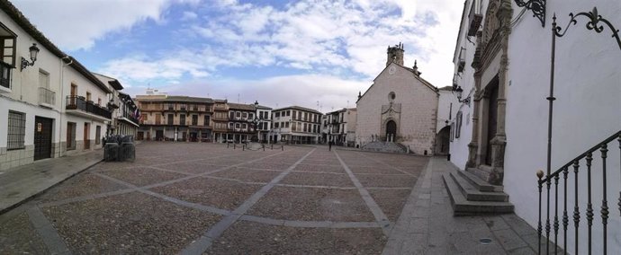 Plaza Mayor de la Puebla de Montalbán