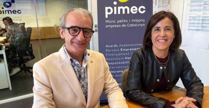 El secretario general de Pimec, Josep Ginesta, y la directora del Área de Trabajo, Sílvia Miró