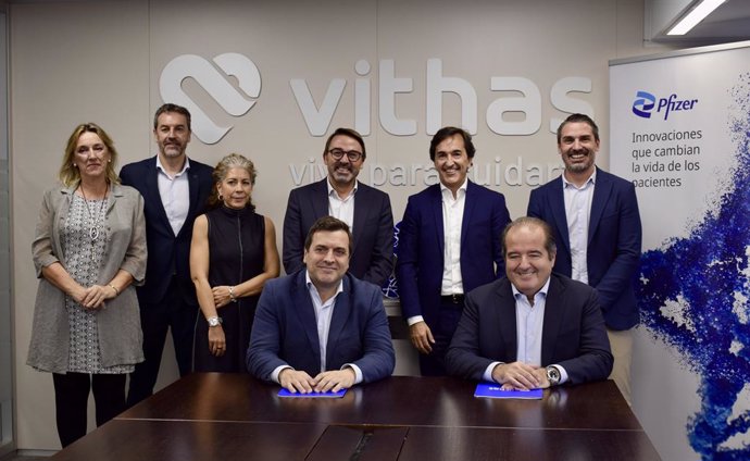 Fundación Vithas y Pfizer colaborarán en proyectos como la optimización del uso de antimicrobianos