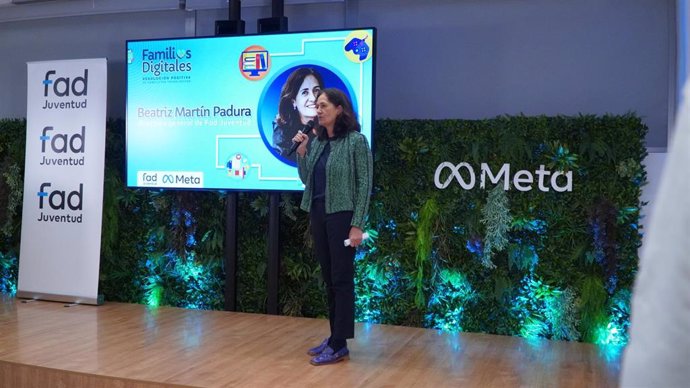 La directora general de Fad Juventud, Beatriz Martín Padura, en la presentación de 'Familias Digitales' para ayudar a padres y madres a gestionar conflictos tecnológicos