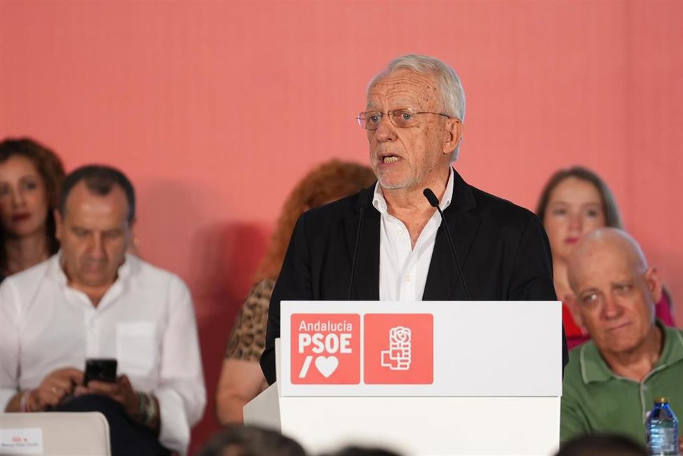 Archivo - El presidente del PSOE-A, ManuelPezzi durante su intervención en El Comité Director, a 18 de julio de 2024, en Sevilla, Andalucía (España). (Foto de archivo).