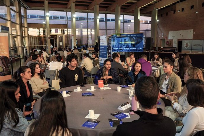 Encuentro en la UCM el 6 de noviembre