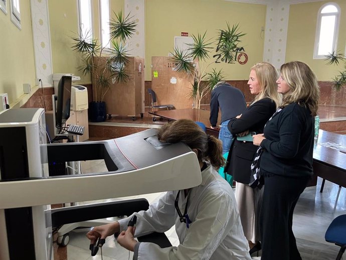 Eva Pajares en el Hospital de Puerto Real en el programa formativo en cirugía robótica.