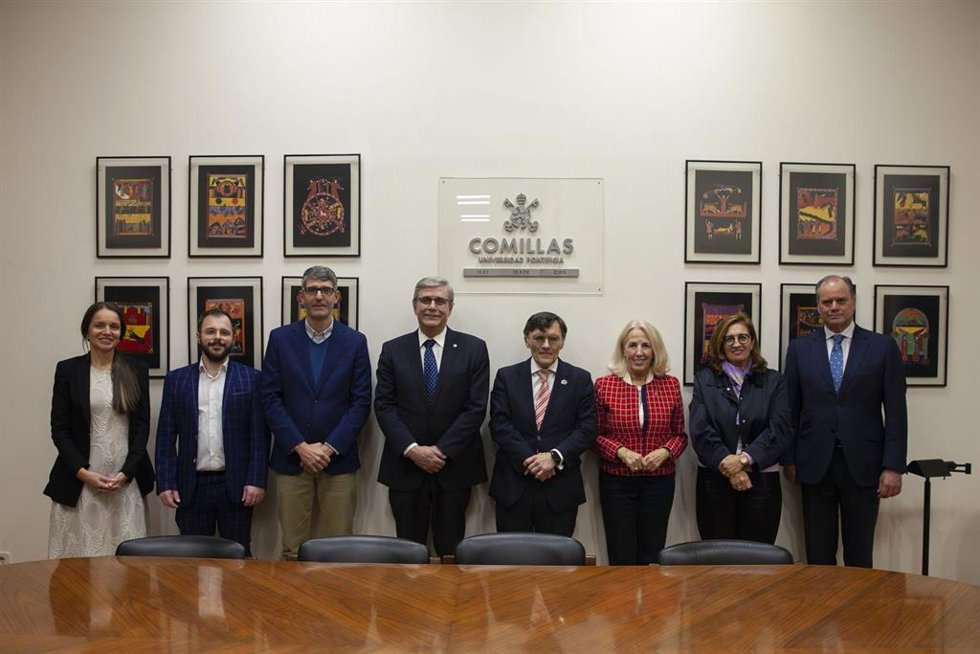 Acuerdo Fundación ONCE y Comillas