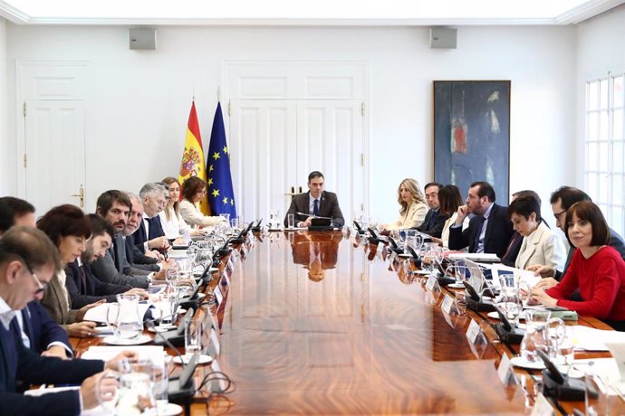 El presidente del Gobierno, Pedro Sánchez, preside la Comisión Interministerial del Plan de Recuperación, Transformación y Resiliencia