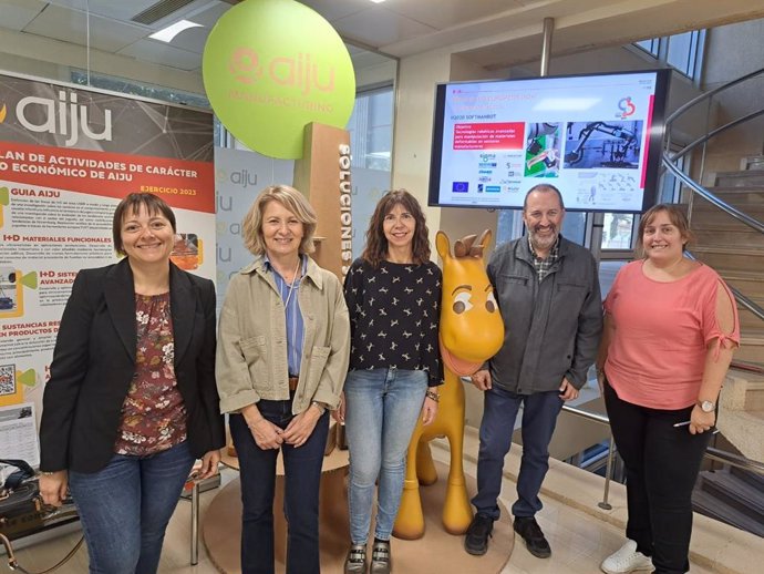 Un proyecto de la Universidad de Alicante (UA) propone crear envases con materiales naturales y biodegradables para sustituir plásticos.