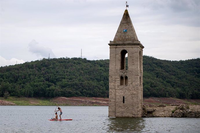 Archivo - El pantano de Sau, a 22 de junio de 2024, en Vilanova de Sau, Barcelona, Catalunya (España)