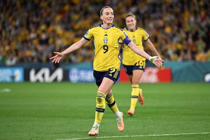 Archivo - Kosovare Asllani of Sweden celebrates after scoring during the FIFA Women's World Cup 2023 Third Place Playoff match between Australia and Sweden at Brisbane Stadium in Brisbane, Saturday, August 19, 2023. (AAP Image/Darren England) NO ARCHIVING