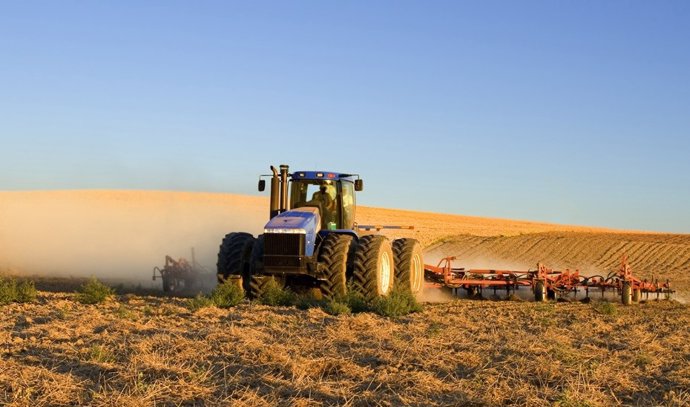 Archivo - La Unión Extremadura incide en que la nueva reforma laboral "no se puede aplicar" en el sector agrario