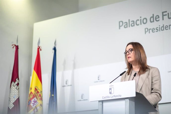 La consejera portavoz, Esther Padilla, en rueda de prensa.