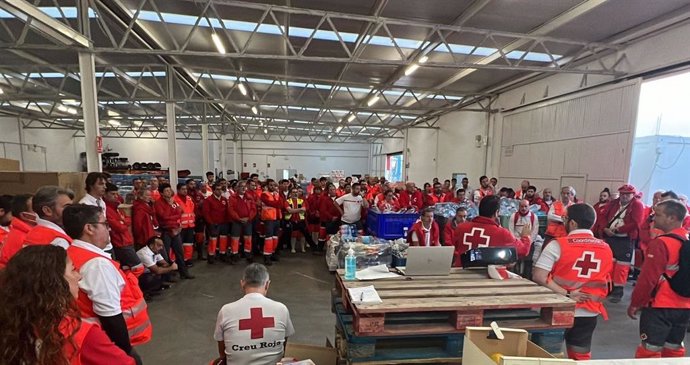 Voluntarios de Cruz Roja Española.