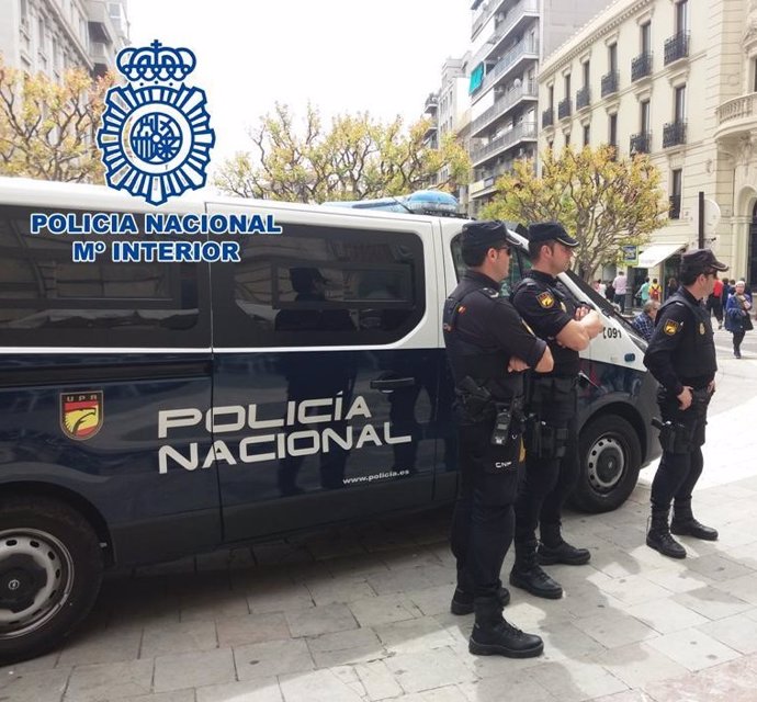 Archivo - Agentes de la Policía Nacional en imagen de archivo