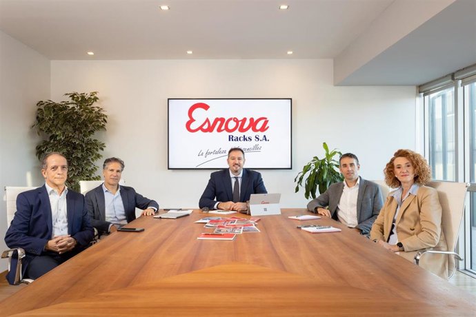 Archivo - Economía.- La Sociedad Regional de Promoción culmina su desinversión en Esnova Racks tras una década 
