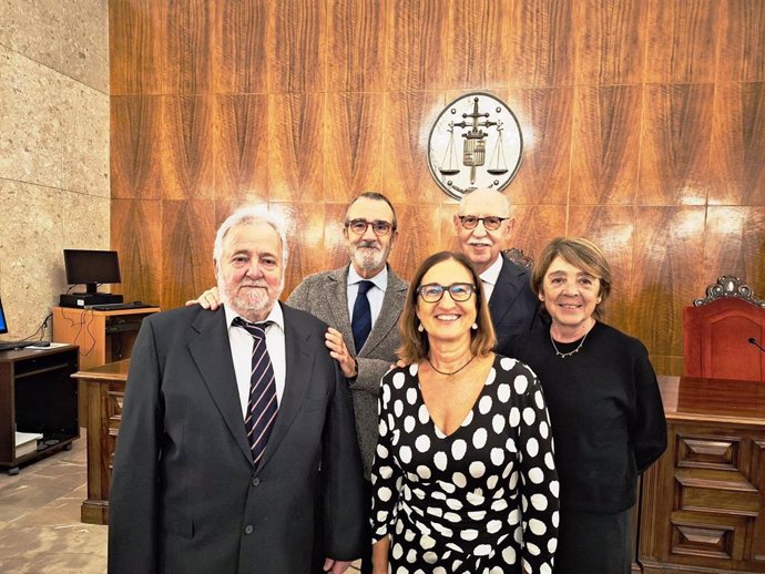 De Izquierda A Derecha Juan Jiménez, Juan Pedro Yllanes, Magdalena Morro, Antonio Capó Y Rafaela Rodríguez.