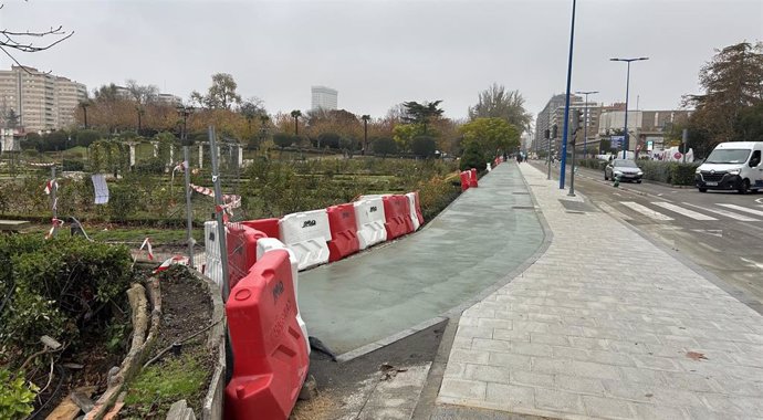 Tramo del nuevo carril bici de Isabel la Católica, en Valladolid.