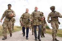 Un subsecretario de Defensa de Reino Unido alerta de que el Ejército no aguantaría un año en una guerra a gran escala