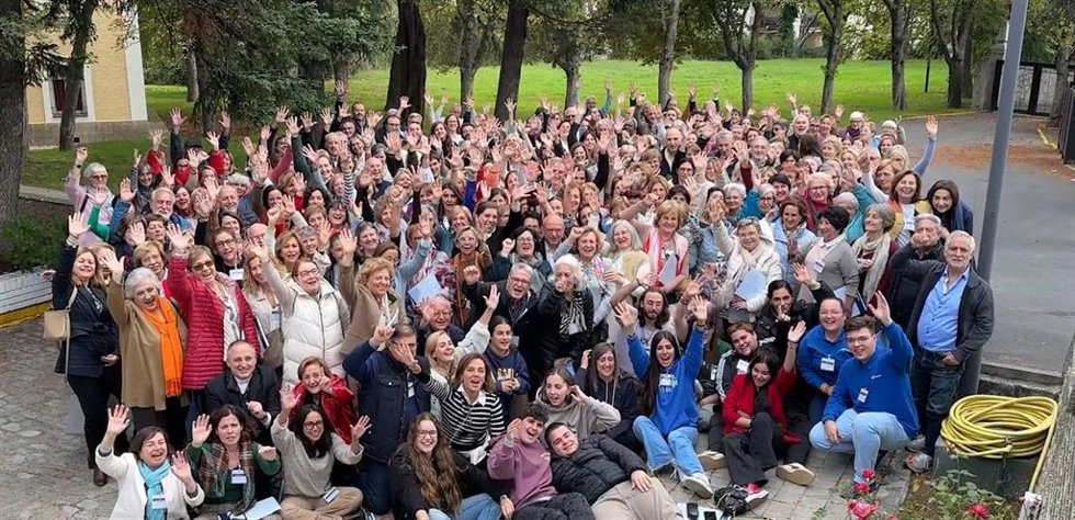 Voluntarios de Manos Unidas en unas jornadas.
