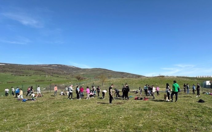 Actividad de recuperación del Lago de las Sanguijuelas