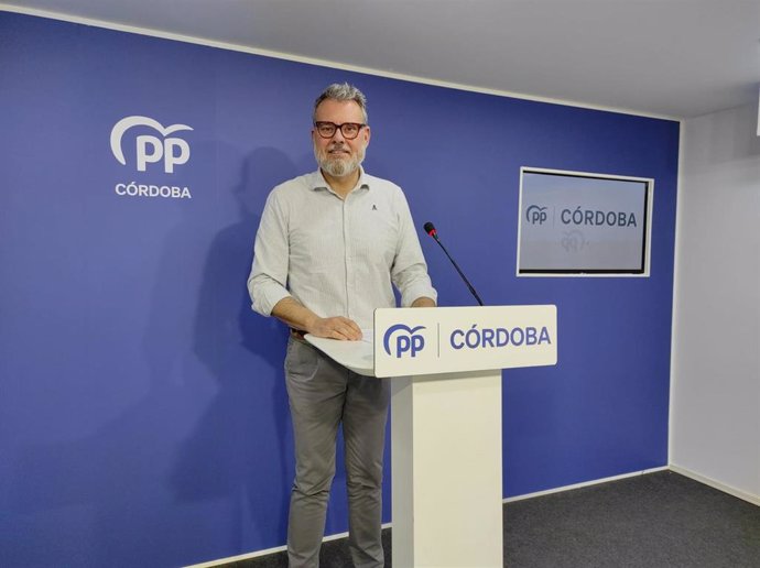 Archivo - El parlamentario autonómico del PP de Córdoba y miembro de la comisión de Empleo, Empresa y Trabajo Autónomo del Parlamento andaluz, Javier Vacas.