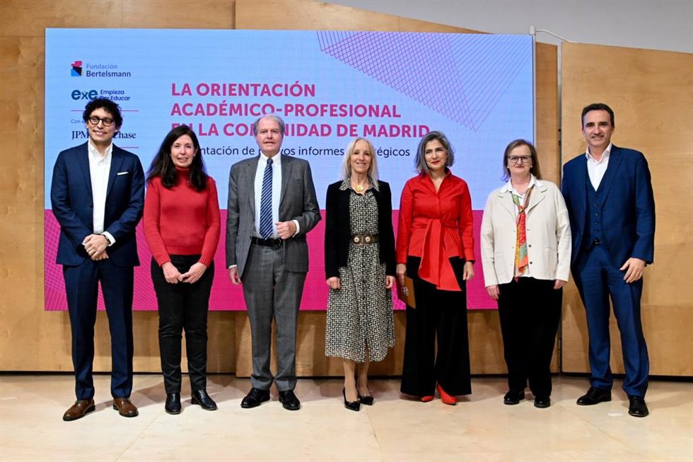Presentación del informe 'Desarrollo profesoinal en la Comunidad de Madrid y en España' elaborado por la OCDE, el 4 de diciembre de 2024, en Madrid.