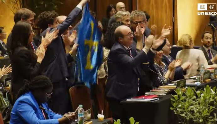 Reconocimiento de la cultura sidrera asturiana como Patrimonio Cultural Inmaterial de la Hunamidad por la Unesco