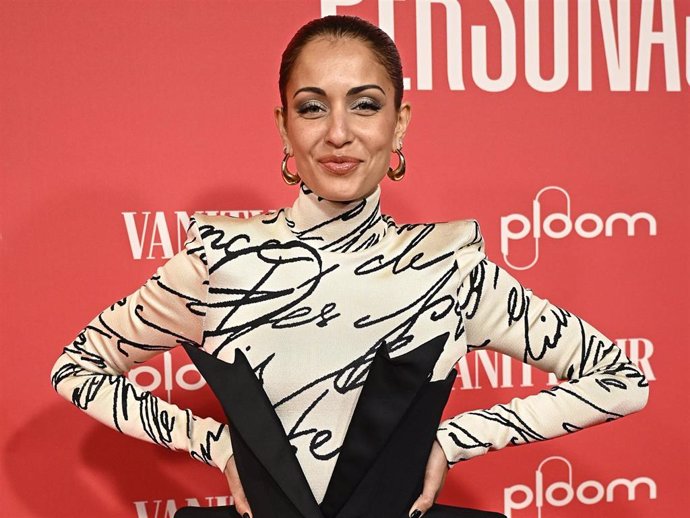 Hiba Abouk asiste a la gala de entrega del Premio Vanity Fair Personaje del año 2024 a Alejandro Sanz