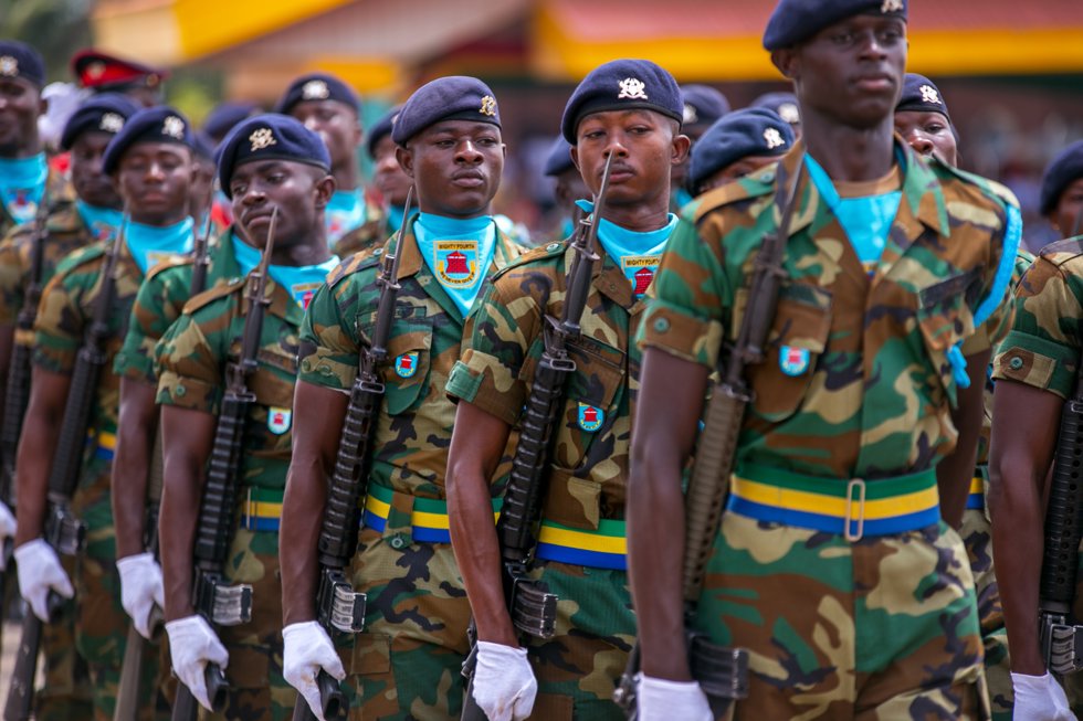 Soldados de Ghana durante un desfile en Kumasi por el Día de la Independencia