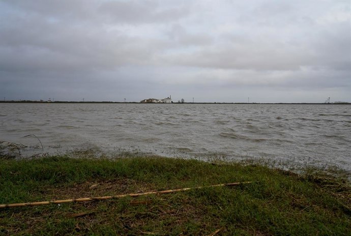 L'Albufera de Valncia després del pas de la dana.