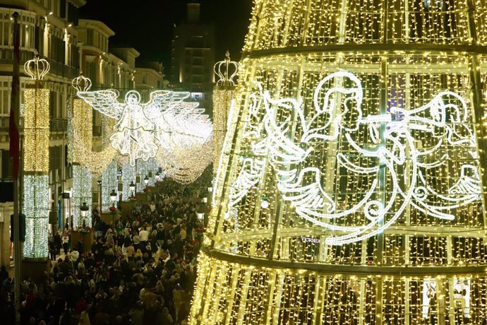 Luces de Navidad 2024 en el centro de la ciudad de Málaga.