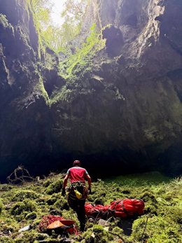 Rescate en una vía ferrata de Ramales de la Victoria