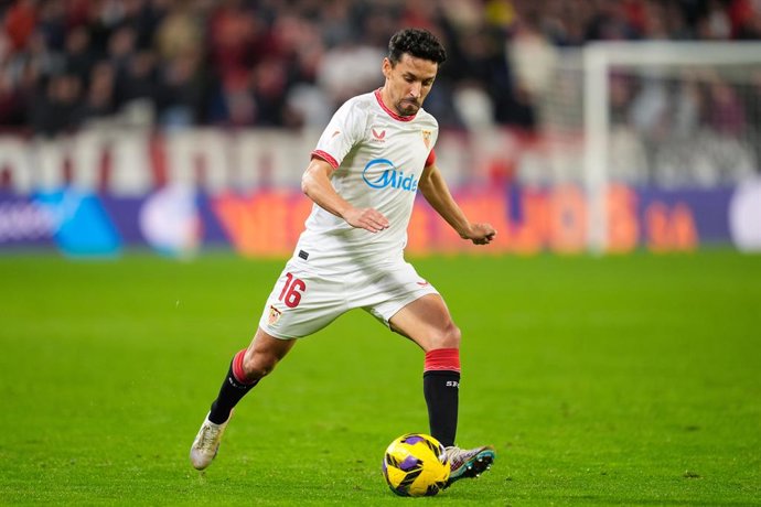 Jesus Navas of Sevilla FC in action during the Spanish League, LaLiga EA Sports, football match played between Sevilla FC and CA Osasuna at Ramon Sanchez Pizjuan stadium on December 02, 2024 in Sevilla, Spain.