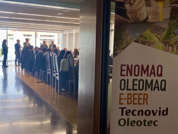 Reunión del Comité Organizador de ENOMAQ.