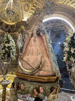 Archivo - Camarín de la Virgen del Rosario de la iglesia de Santo Domingo de Granada.