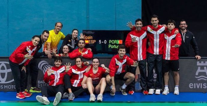 España se acerca al Campeonato de Europa por equipos de bádminton al derrotar a Portugal en Ibiza