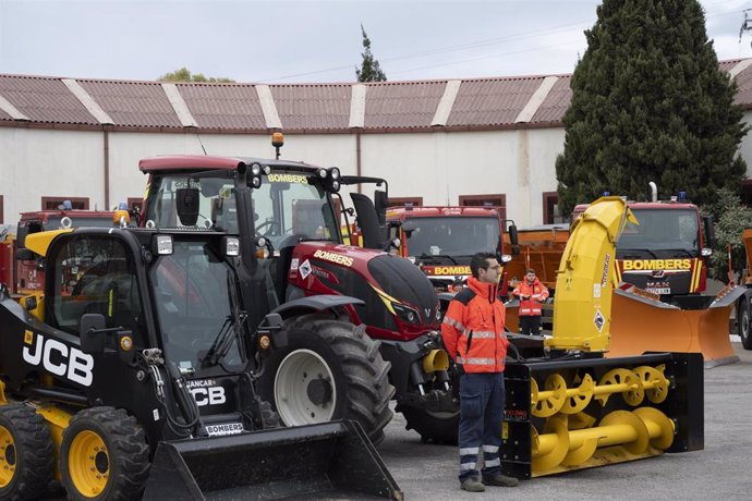 Archivo - Dispositivo preventivo de la Diputación de Castellón para el frío, viento  y las nevadas