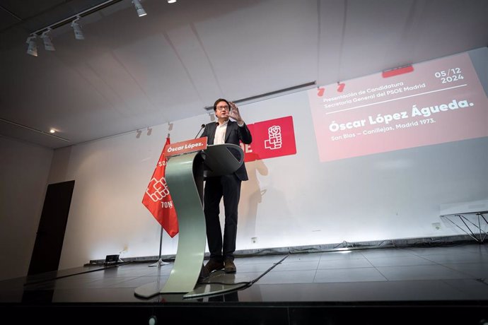 El ministro de Transformación Digital y Función Pública, Óscar López, ofrece una rueda de prensa para anunciar que presenta su candidatura como secretario general del PSOE de Madrid