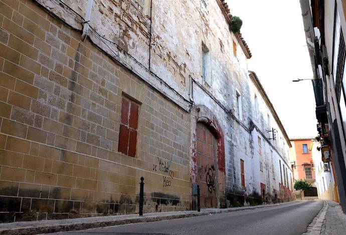 Finca de la calle Cazón.