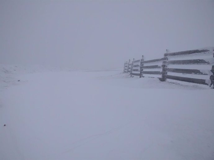 Archivo - Nieve en La Rioja