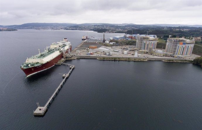 Archivo - La terminal de GNL de Mugardos